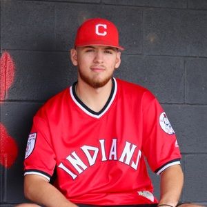 Meet your Posher, Max